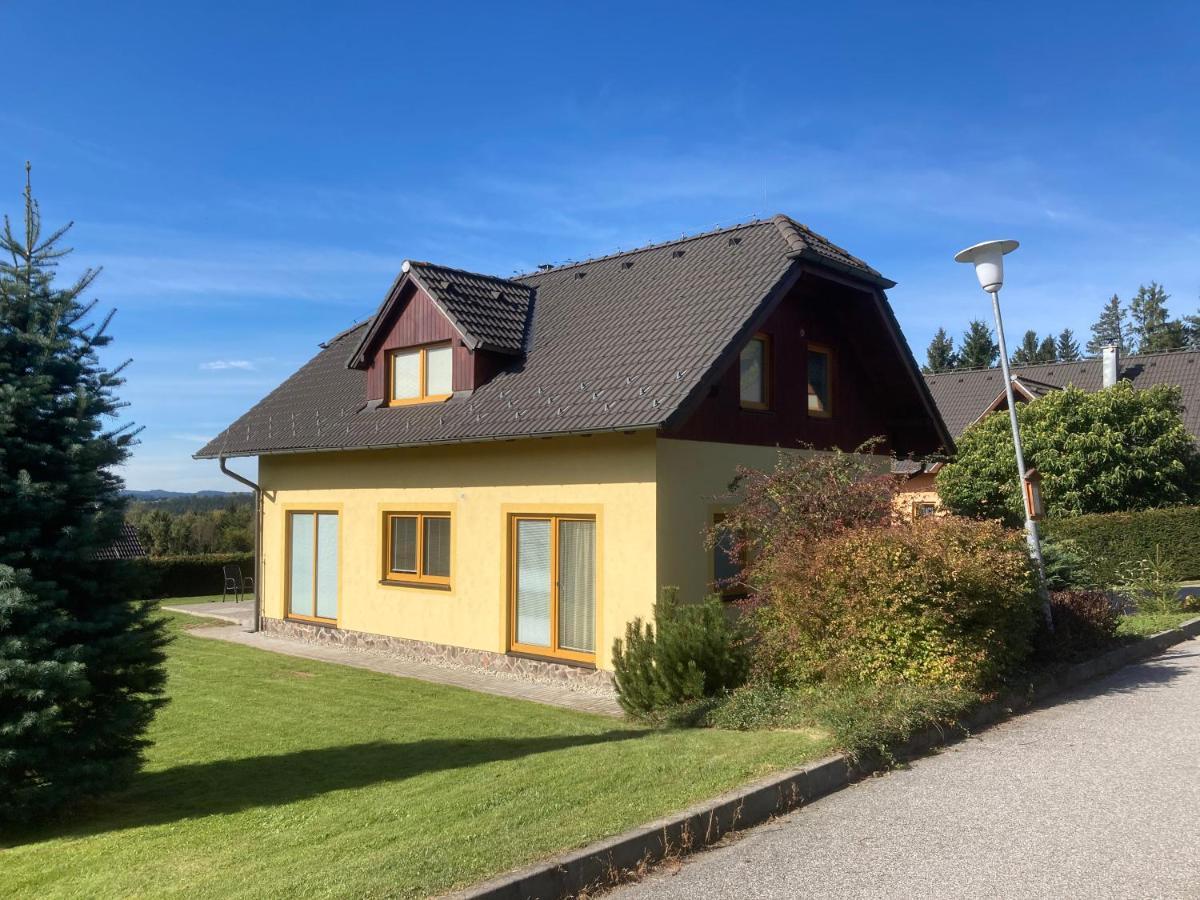 Villapark Lipno Dreams - Pet Friendly ليبنو ناد فلتافو المظهر الخارجي الصورة
